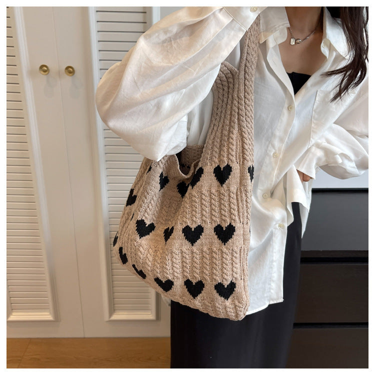 Knitted Handbags Heart Pattern Blocking Crochet Shoulder Bags Large Capacity Fashion Beach Bag Versatile Commute Woven Bag 2024