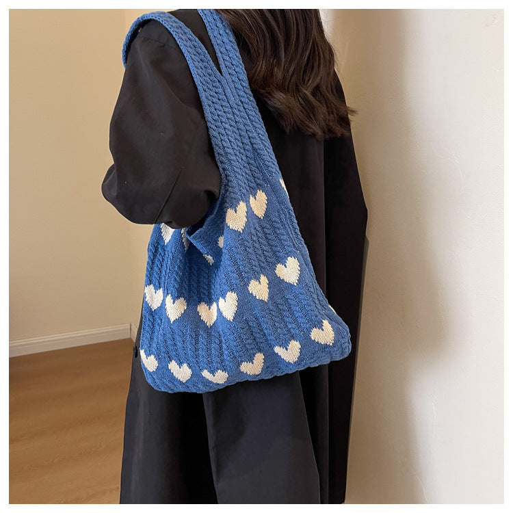 Knitted Handbags Heart Pattern Blocking Crochet Shoulder Bags Large Capacity Fashion Beach Bag Versatile Commute Woven Bag 2024