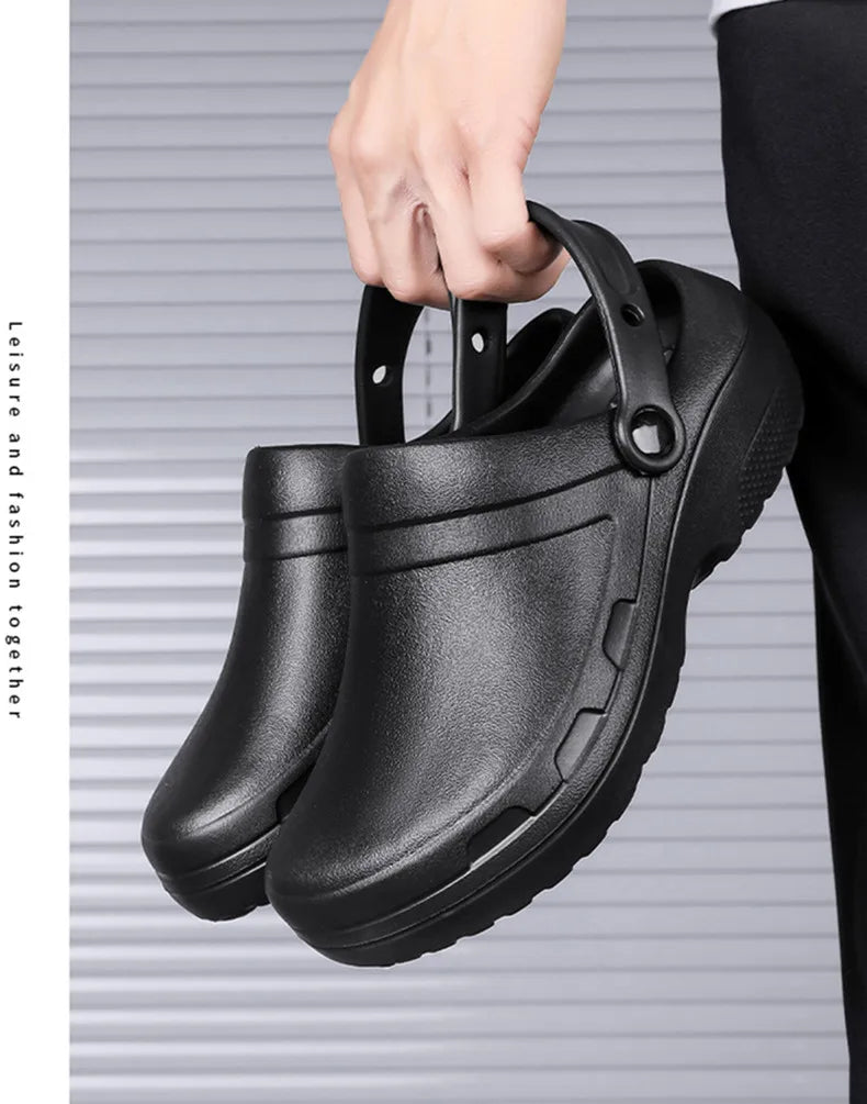 Summer Men Sandals Casual Slippers Waterproof Oilproof nurse Chef shoes Breathable Lightweight Garden Sandals Beach Aqua Shoes