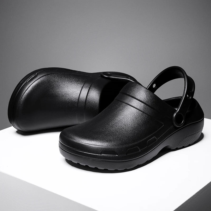 Summer Men Sandals Casual Slippers Waterproof Oilproof nurse Chef shoes Breathable Lightweight Garden Sandals Beach Aqua Shoes