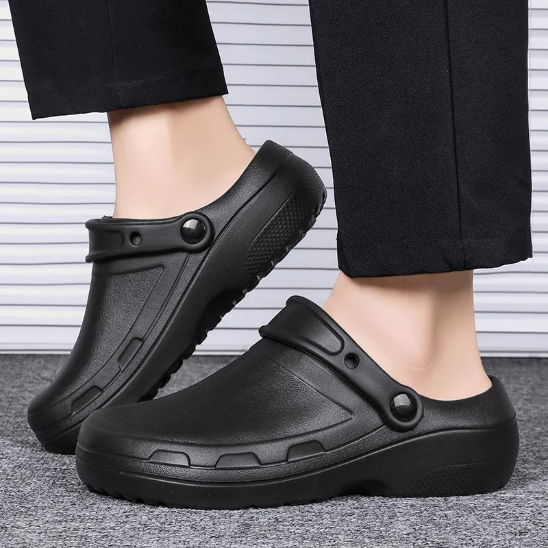 Summer Men Sandals Casual Slippers Waterproof Oilproof nurse Chef shoes Breathable Lightweight Garden Sandals Beach Aqua Shoes