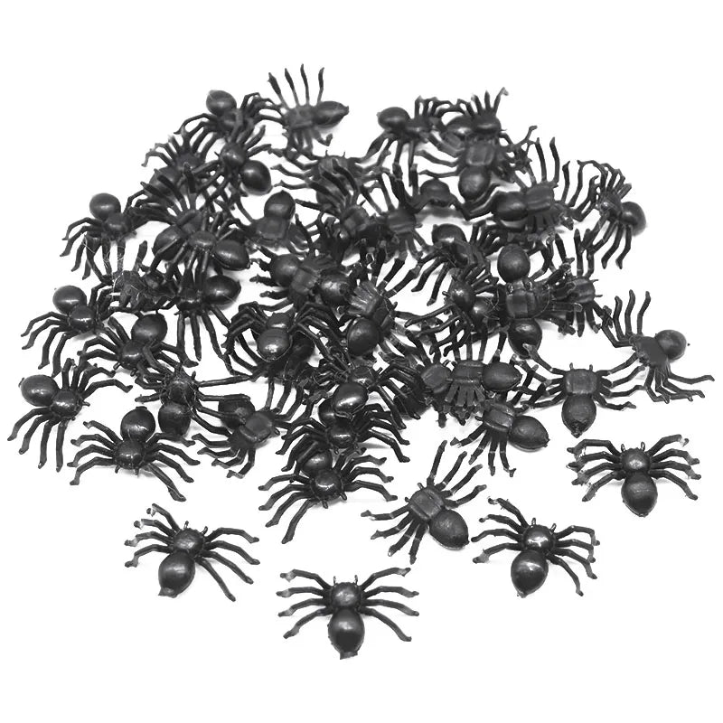 50/100pcs Halloween Black Spiders Small Luminous Plastic Spider Halloween Party Home Decoration Tricky Prank Toy Haunted House