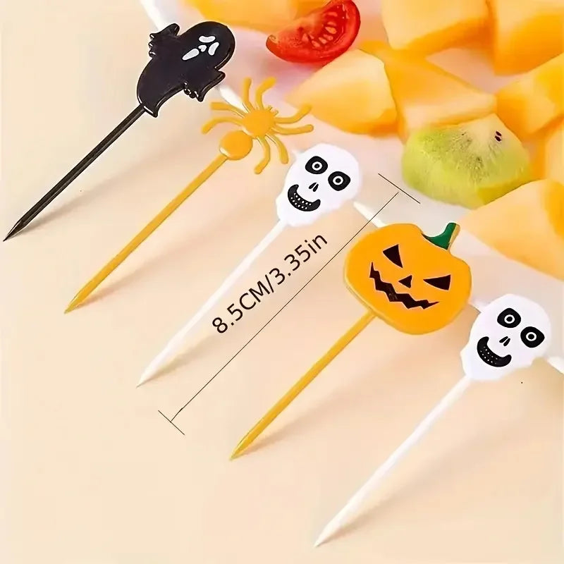 Mix Set Plastic Halloween Toothpicks Pumpkin Ghost Bat Fruit Fork Dessert Cocktail Cake Decoration Picks Halloween Party Supply