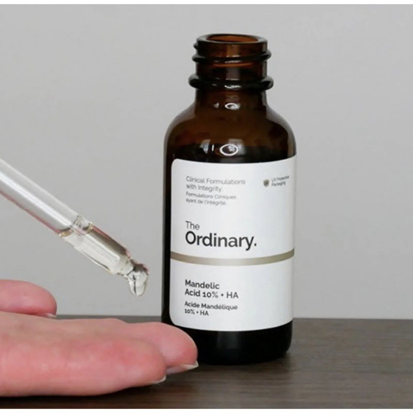 2024 New Multi Effect Essence Liquid Can Remove Particles Around The Eyes Fade Fine Lines And Facial Essence 30ml