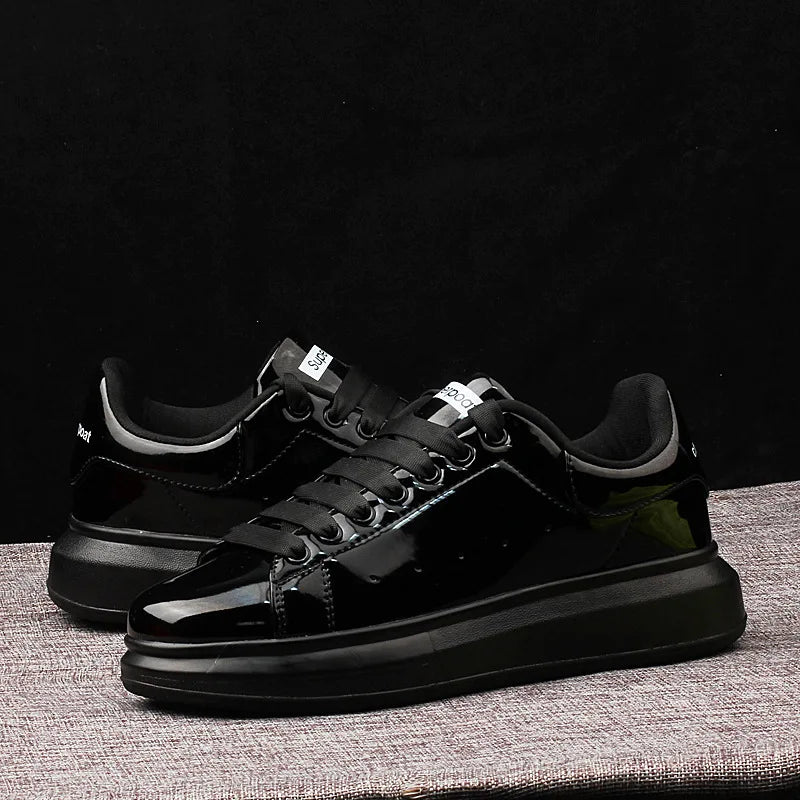 Sneaker Casual Men Women Designer Board Shoes Fashion Patent Leather Breathable Increased Internal Flat Platform White Shoes